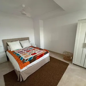 Tokyo Monsul Premium Con Bano Privado Pensión Almería